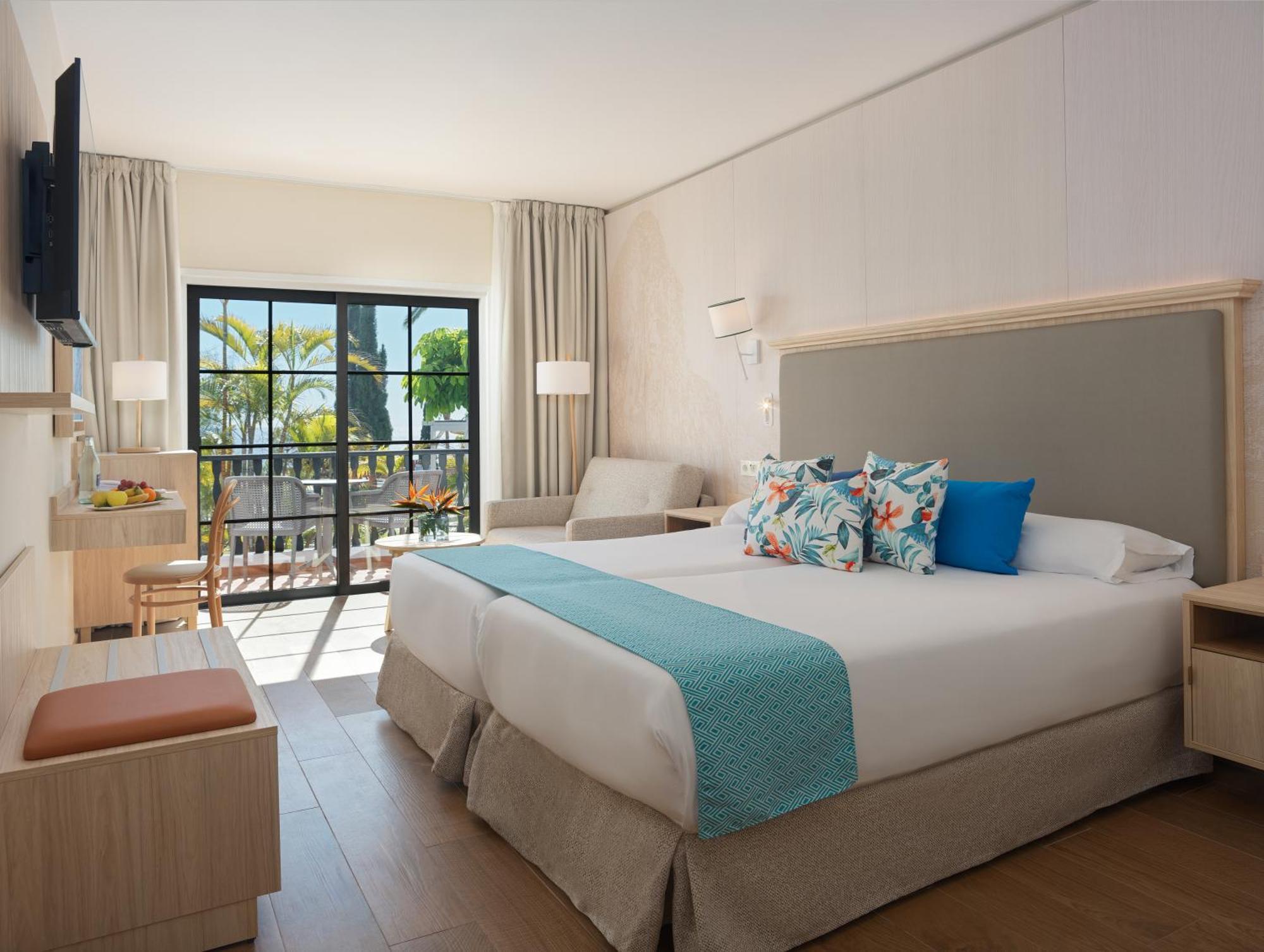Hotel Jardin Tecina